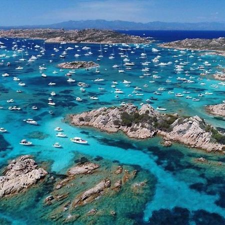 Il Maestrale Apartment La Maddalena  Luaran gambar